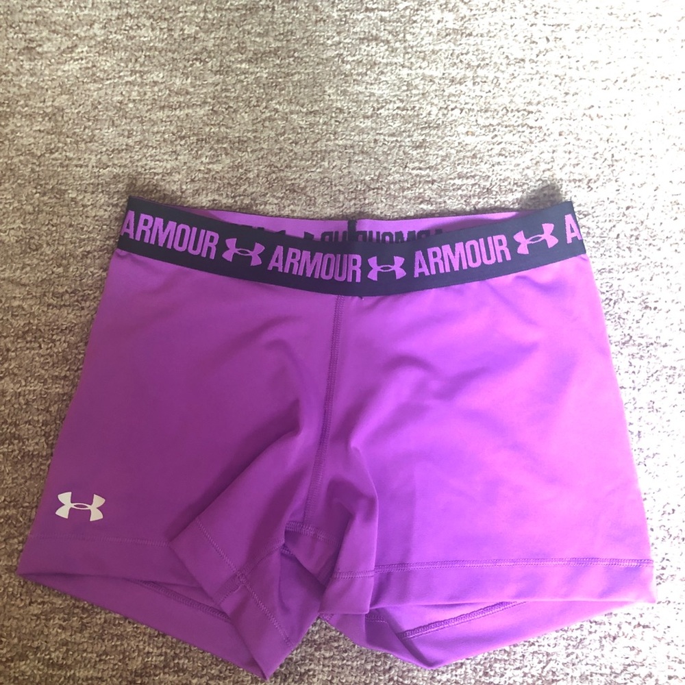 under armor spandex shorts